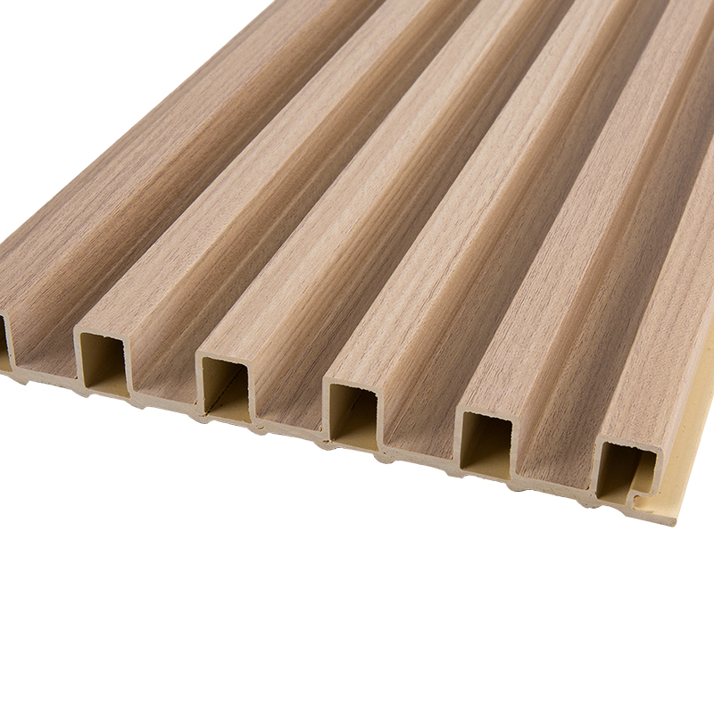 Moderni ympäristöystävällinen koristeellinen seinä- ja katto WPC-uurrettu paneeli (solukoko 10*4,2) YXWPC16018